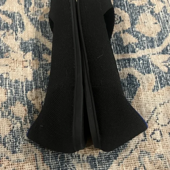 Rothy's Black Slip-On Flats with Blue Trim size 8 1/2 - Picture 11 of 12
